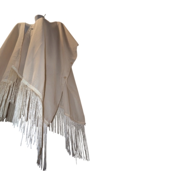 NWT Cream Kimono - Picture 9 of 12